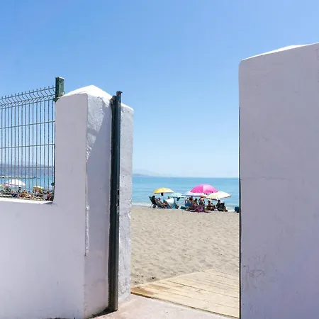 Chalet En Primera Linea De Playa Apartment