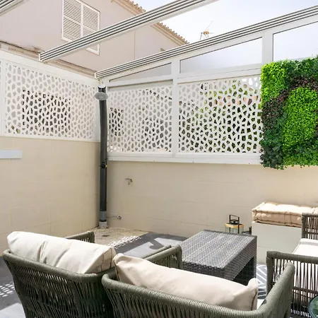 Chalet En Primera Linea De Playa Apartment Malaga