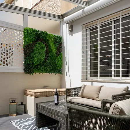 Chalet En Primera Linea De Playa Apartment Malaga